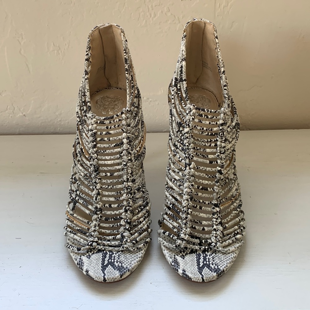 Vince Camero Alsandra black and white snake print heels